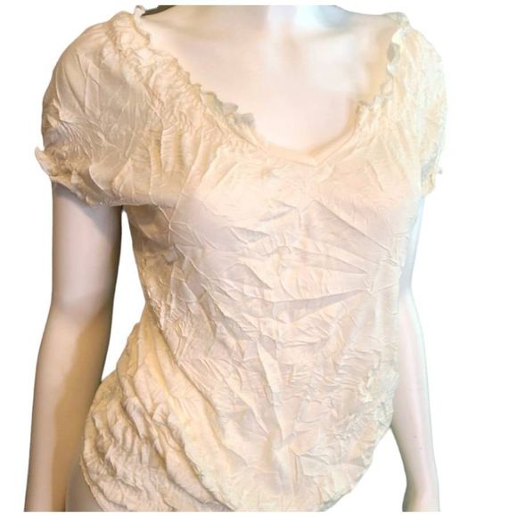 New with Tags Maurices Cream Scrunch Top size Small - Picture 3 of 6